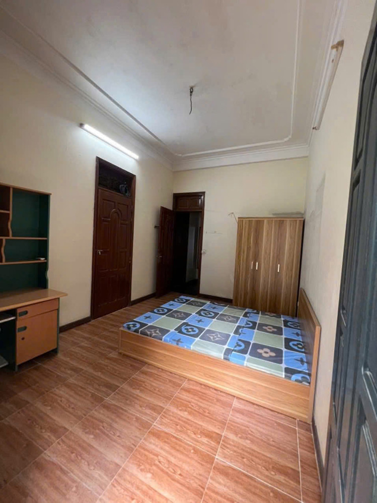 Cho Thuê Nhà Riêng Hoàng Hoa Thám – Sát Hồ Tây 60M² × 3 Tầng 4Pn – 2Wc 15 Triệu/tháng