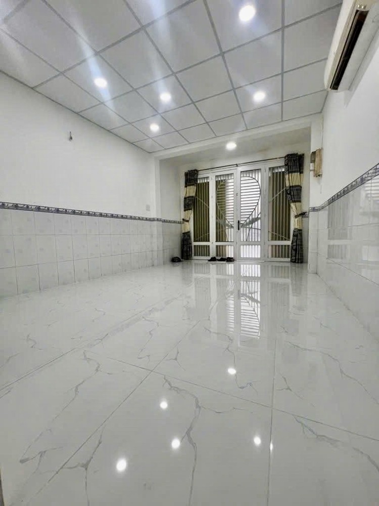 Bán Nhà 4 Tầng Gần Hẻm Xe Hơi Dương Bá Trạc Q8 - 46M2 - 4Pn - Nhỉnh 6 Tỷ - Lh 0784968131