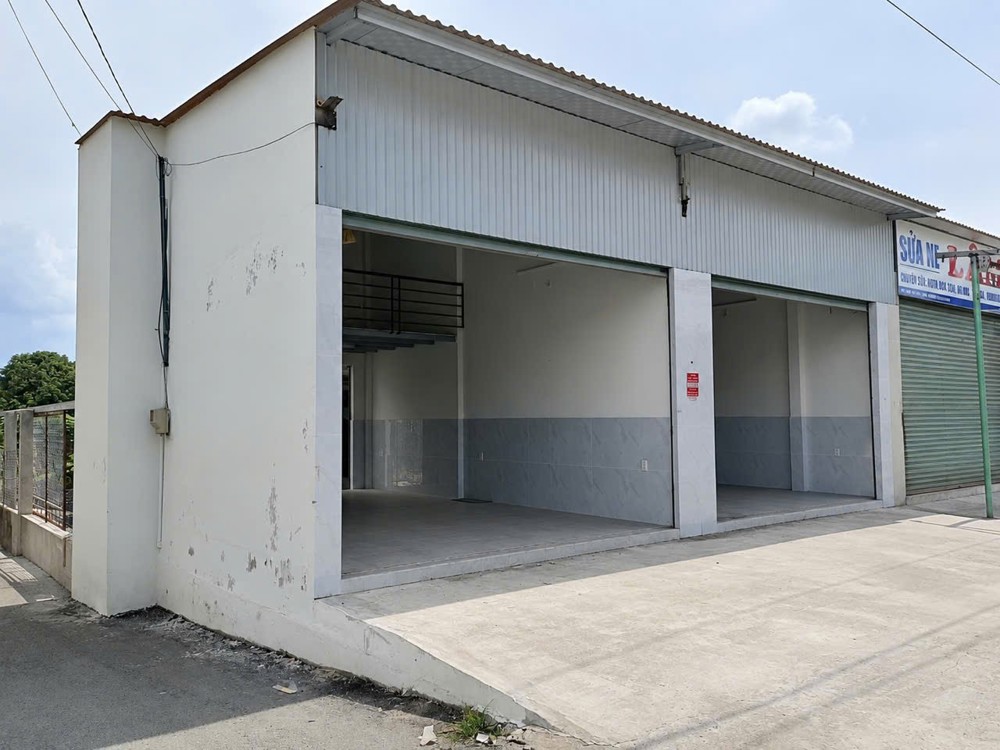 Chính Chủ Bán Nhà Vị Trí Đẹp - Góc 2 Mặt Tiền Gần Ngã Tư Tân Quy - Xã Tân Thạnh Tây, Củ Chi, Hcm