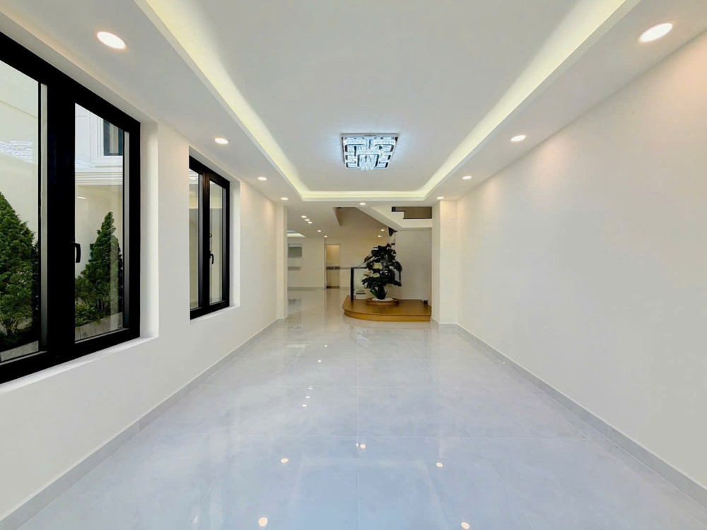 Siêu Phẩm Biệt Thự Mini - Vị Trí: Mt Đường - P. Thông Tây Hội (P.11 Gò Vấp) - Hcm
