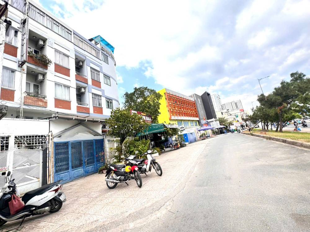 Chính Chủ Bán Nhà 5 Tầng Mặt Tiền Đ.võ Văn Kiệt, Cầu Ông Lãnh, Quận 1 - Dt Đẹp 4M*16m Vuông Vức 