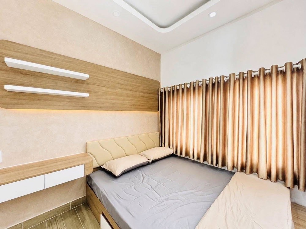 Giảm Gấp 300 Triệu – Nhà Đẹp Thích Quảng Đức - Phú Nhuận