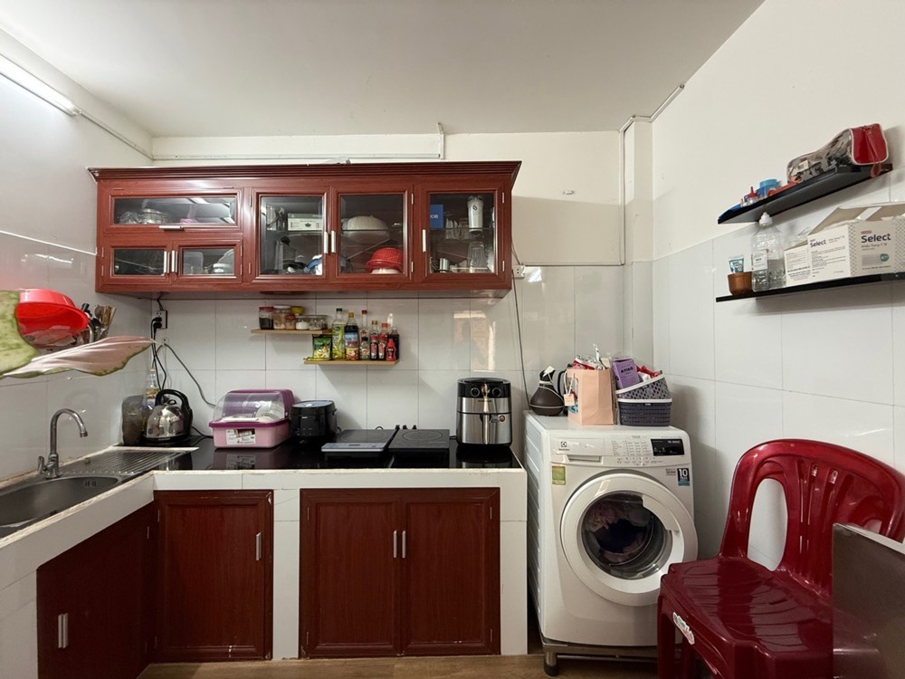 Nhà Phố Pháp Lý Rõ, Sang Tên Nhanh Cho Khách Mua Ở Thật Chỉ Nhỉnh 3Ty