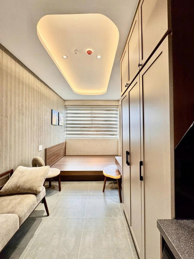 Bán Nhà Hxh 6M Dương Quảng Hàm - 5X30m, 6 Tầng - 20 Pn Homestay, Khoán 100Tr, 21 Tỷ