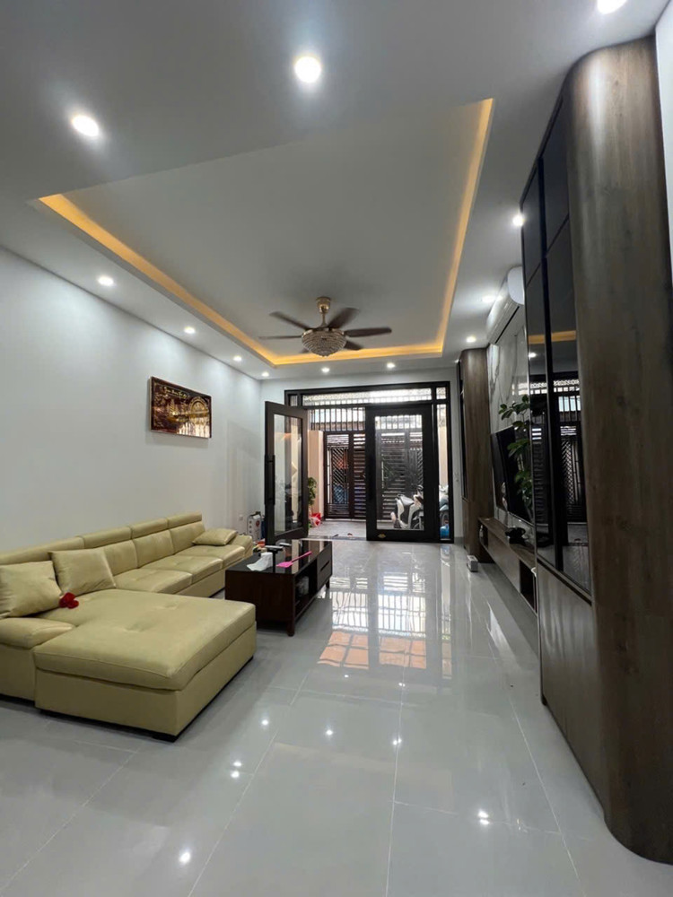 Nhà Phố Tương Lai – Ngô Gia Tự 95M² × 5 Tầng Sau Quy Hoạch Ra Mặt Đường 17M Giá 14,X Tỷ