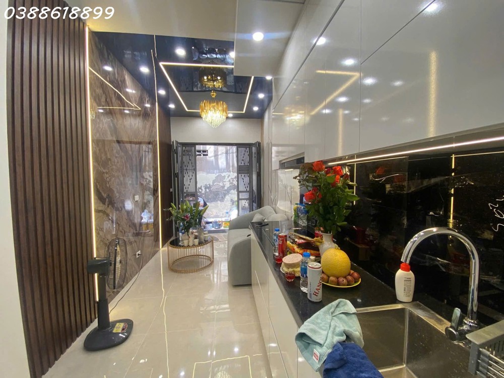 Cho Thuê Nhà Nguyên Căn Thụy Khuê – Tây Hồ 5 Tầng 3Pn – 4Wc Full Đồ 11,5 Triệu/tháng