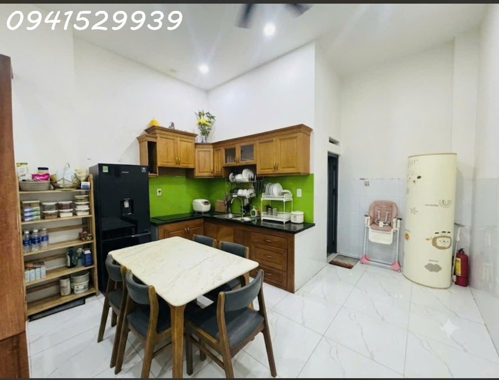 Hem Xe Hơi Tinh Lộ 43 -Nhà 4 Tầng Hoàn Công -Full Nội Thất-52M2 -Giá 5Ty5