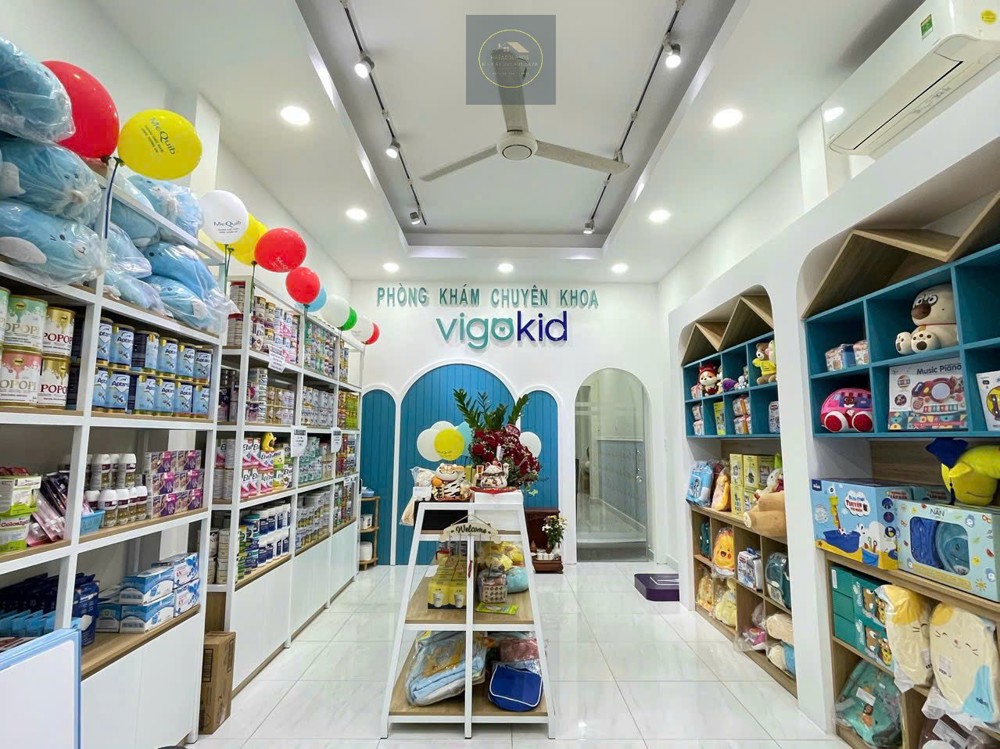 Cho Thuê Nhà Mặt Tiền Tân Hương 74M²,4Tầng-Khu Dịch Vụ Tấp Nập Ngày Đêm