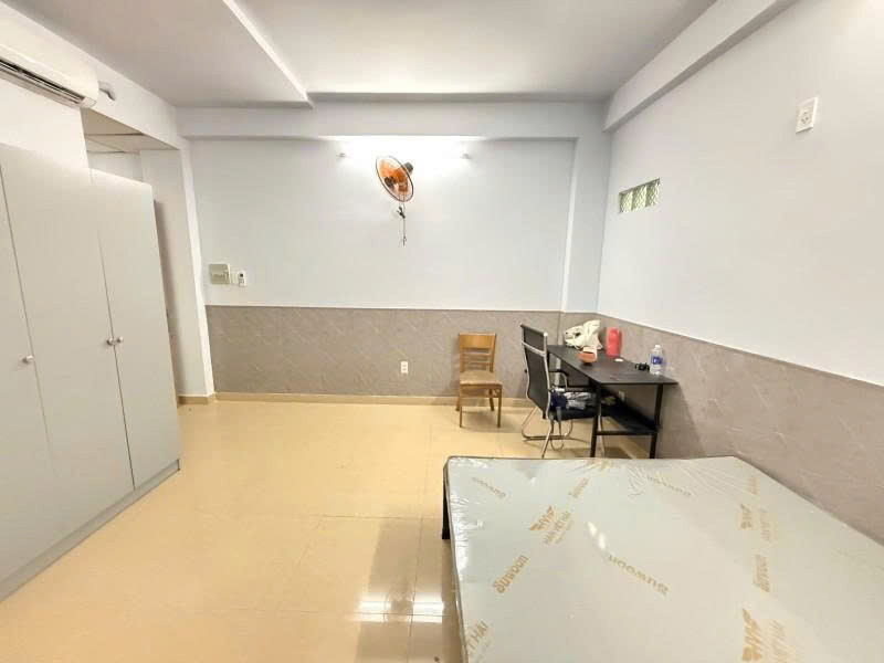 Bán Nhà Hxh 6M Hoàng Hoa Thám - Ngay Nguyễn Văn Đậu, 4,2X24m, 6 Tầng, 13Pn, 14,8 Tỷ