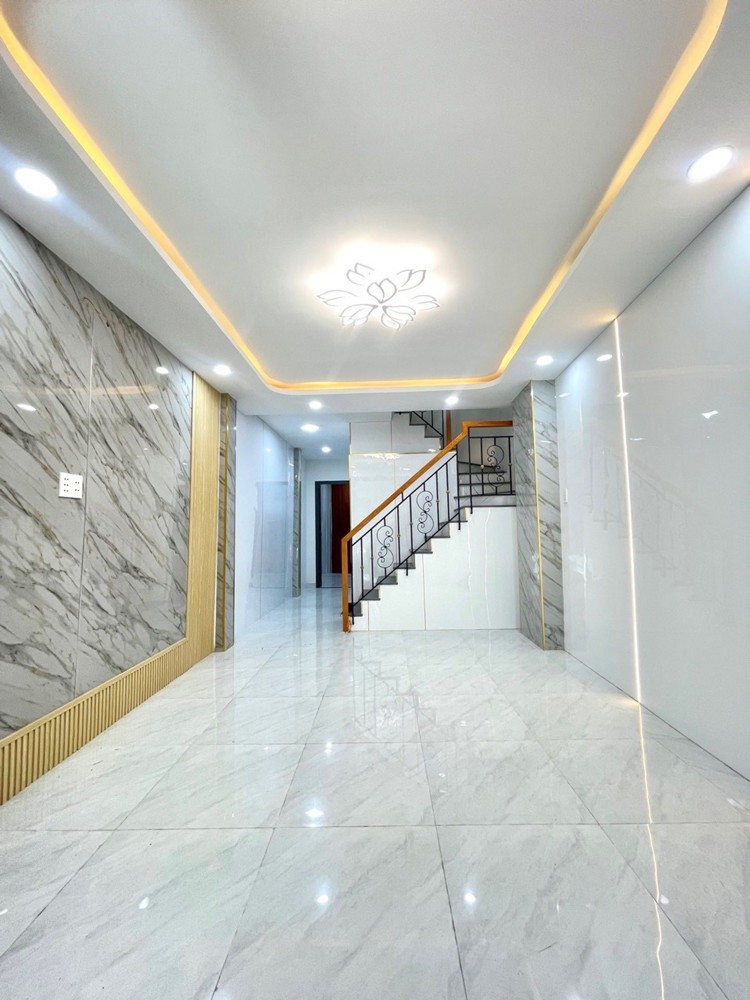Mặt Hẻm Xe Tải Q.8 – 4 Tầng Btct 50M²– 5Pn – Đỗ Oto Thoải Mái, Chỉ Hơn 5T