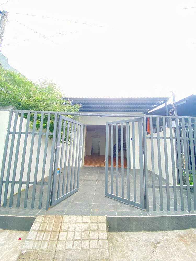 Chính Chủ Bán Nhà 2 Tầng Mới Sửa 138,3M2 - 2 Mặt Tiền Hẻm Xã Tân Kiên – Bình Chánh Cũ