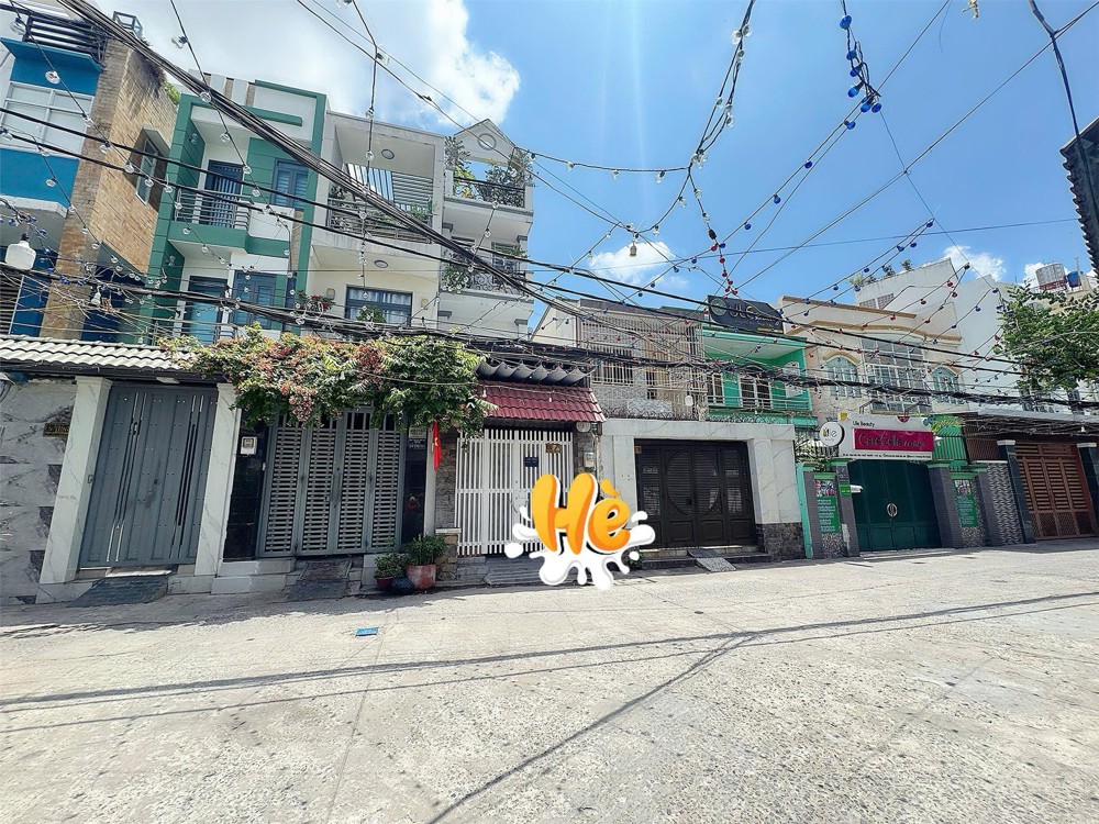 Bán Nhà Quận 4 - Ngang Lớn Hiếm 6,6M * 16M Sổ Vuông Chuẩn Đẹp - Xe Hơi Đậu Cửa Ngay Nhà Thờ Xóm