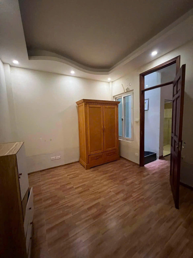 Cho Thuê Nhà Riêng Tú Mỡ – Cầu Giấy 50M² × 5 Tầng 5Pn 16,5 Triệu/tháng