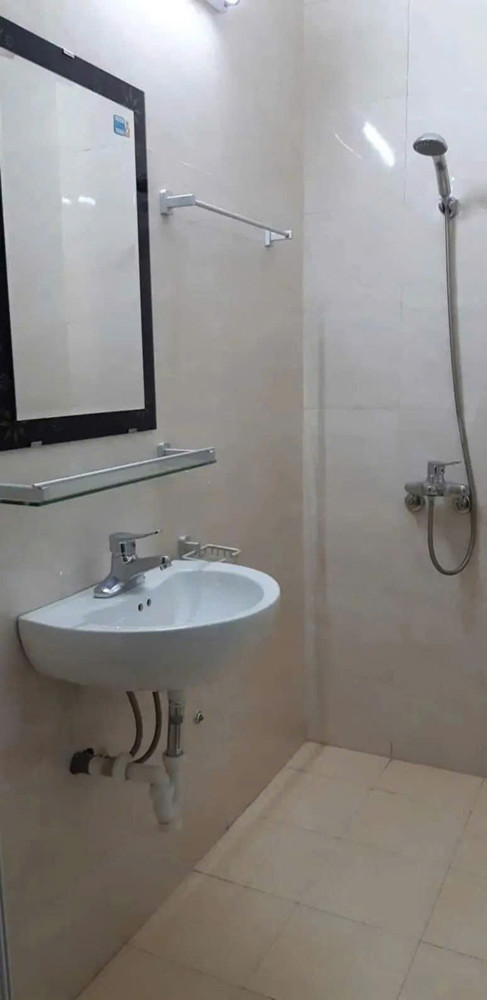 Cho Thuê Nhà Riêng – Ngõ 33X Định Công 50M² × 3 Tầng 4Pn