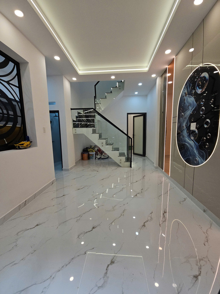 Sát Mặt Tiền Vĩnh Khánh Tôn Đản Q4nhỉnh 4 Tỷ Ngang 4 .1 M Dài 13 Đúc Xây Mới