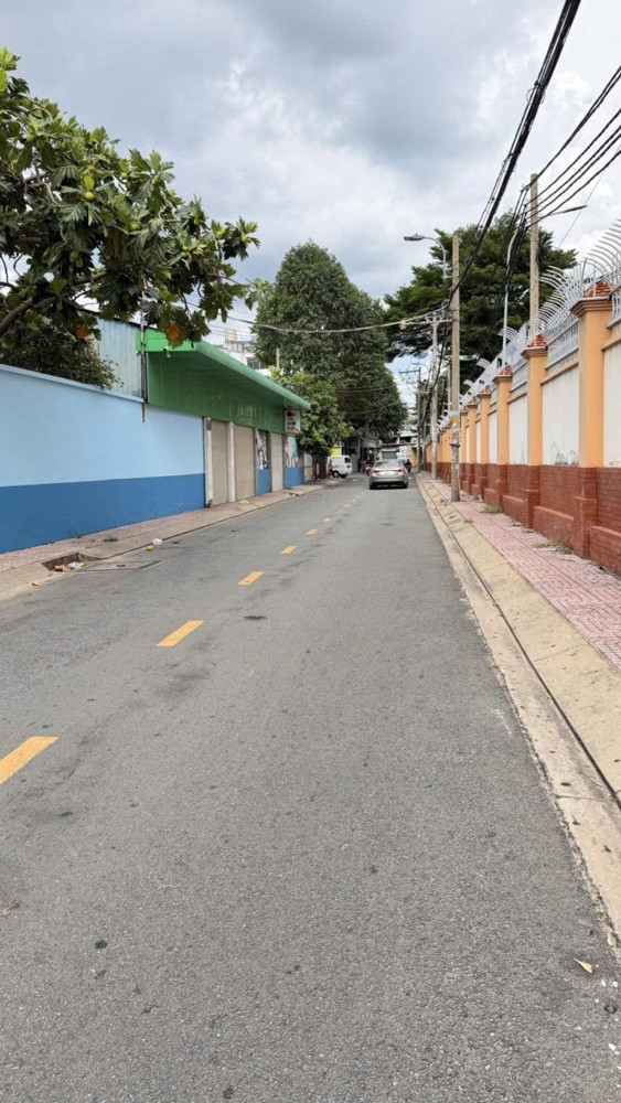 Bán Đất - Hẻm Nhựa 10M Lũy Bán Bích, Gần Âu Cơ - Bàu Cát, 10X15m, Full Thổ, Sổ A4, 15 Tỷ