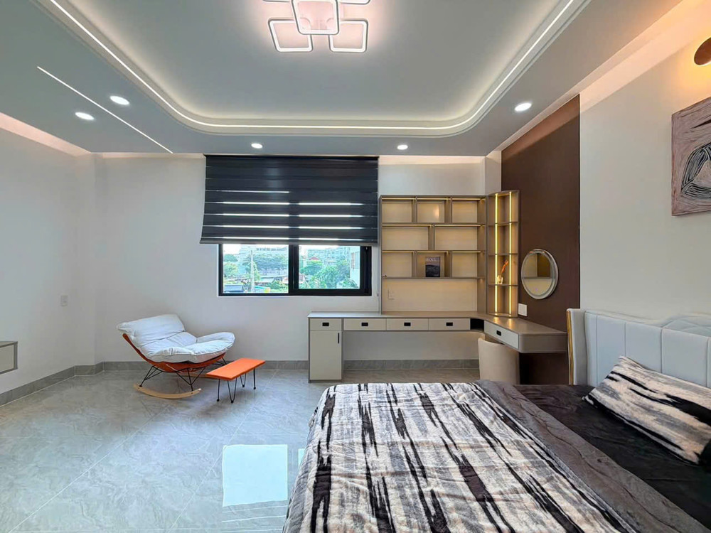 Siêu Phẩm Tch18 – Chỉ 100M Ra Đh Giao Thông Vận Tải – Có Thang Máy Hiện Đại