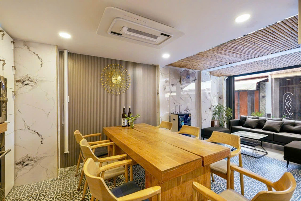 Quận 1: Chính Chủ 0938676685 Bán Chdv Cao Cấp Mặt Tiền Hxh Trần Hưng Đạo, P.cầu Ông Lãnh- Ngang Lớn