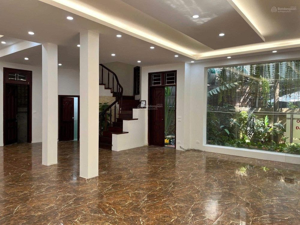 Cho Thuê Nhà Mặt Phố Nguyễn Khang – Cầu Giấy 100M² × 4 Tầng 33 Triệu/tháng
