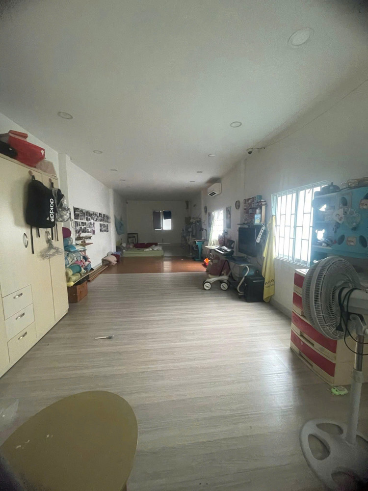 Bán Nhà Mặt Tiền Lê Niệm - Giao Văn Cao, 500 Chợ Tân Hương, 4,5X18m, 2 Tầng, 11,5 Tỷ