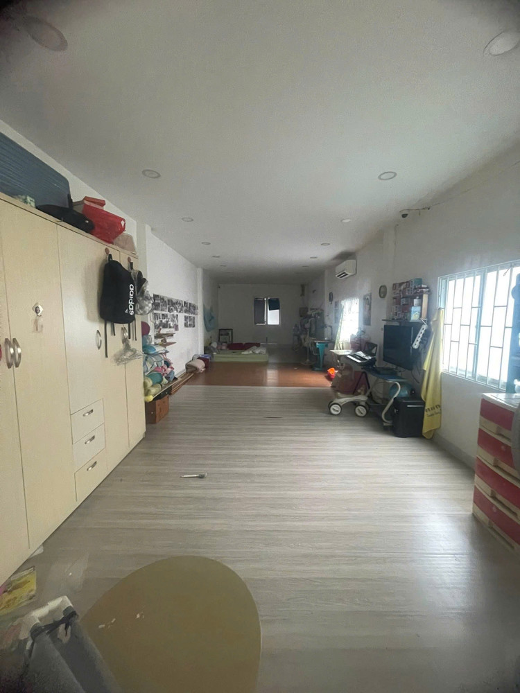 Bán Nhà Mặt Tiền Lê Niệm - Giao Văn Cao, 500 Chợ Tân Hương, 4,5X18m, 2 Tầng, 11,5 Tỷ