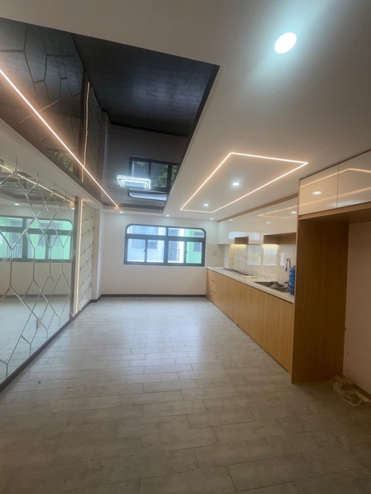Siêu Phẩm Bình Tân - Liên Khu 5-6 - Nhà 4 Tầng Mới Đẹp - Hẻm 5M Có Lề Đường 1M - Xách Valy Vào Ở