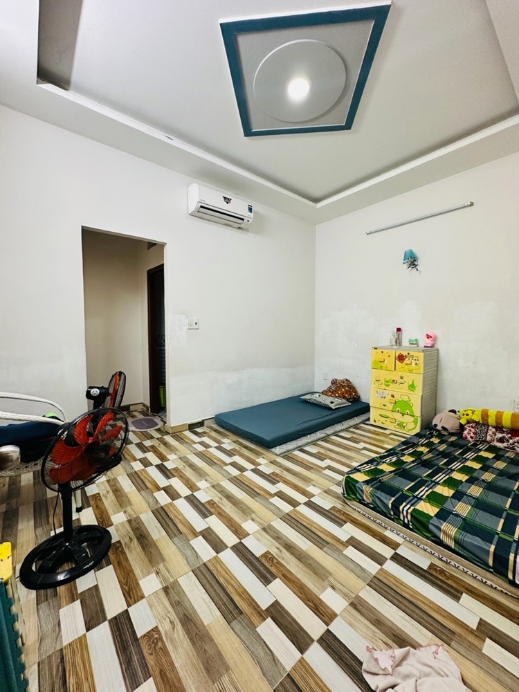 4 Tầng Btct - Ngang 4.4M Vuông Vức - Sổ Hoàn Công Đủ - Nhỉnh 7 Tỷ