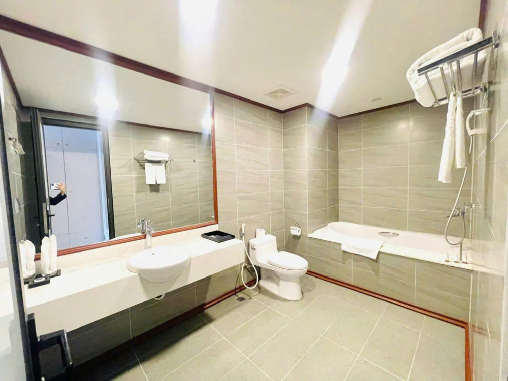 Chính Chủ Cần Bán Căn Hộ Chung Cư Khách Sạn 5 Sao Trong Khu Beverly Hills Đức Dương