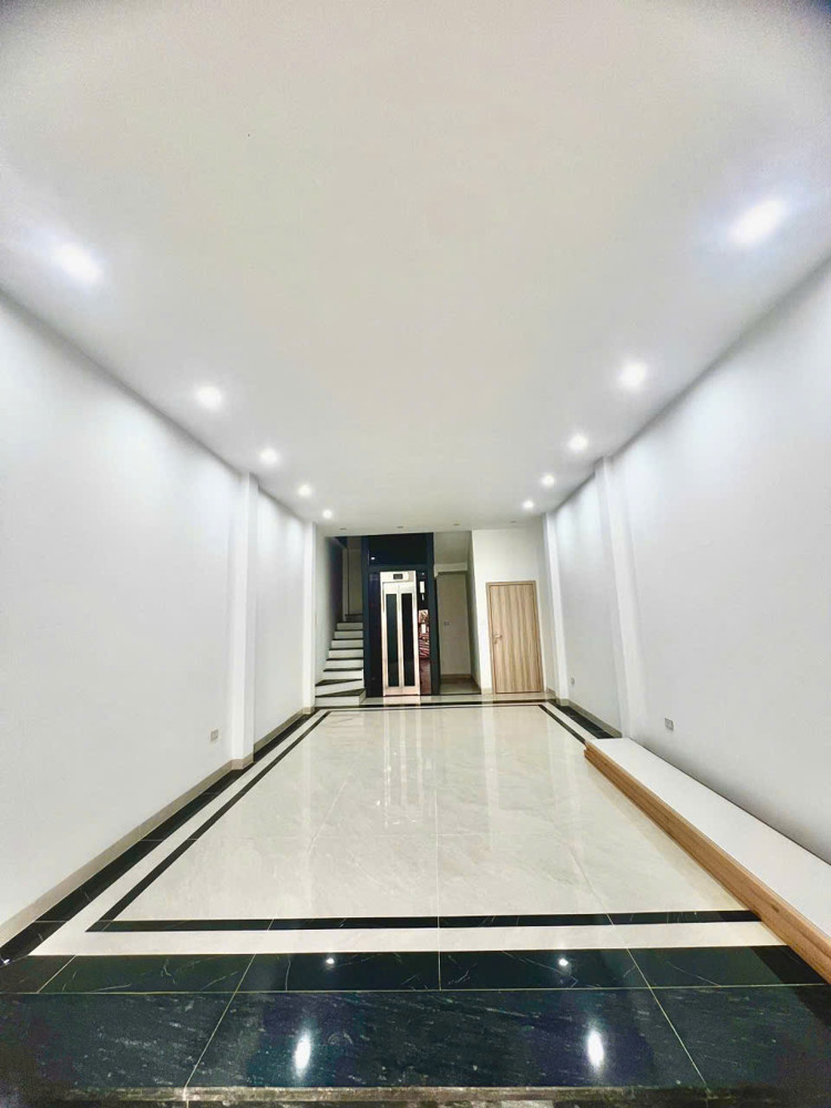 Bán Nhà Đẹp Đàm Quang Trung – 50M² X 5 Tầng – Thang Máy – Full Nội Thất – Ngõ Thông Nhỉnh 12 Tỷ
