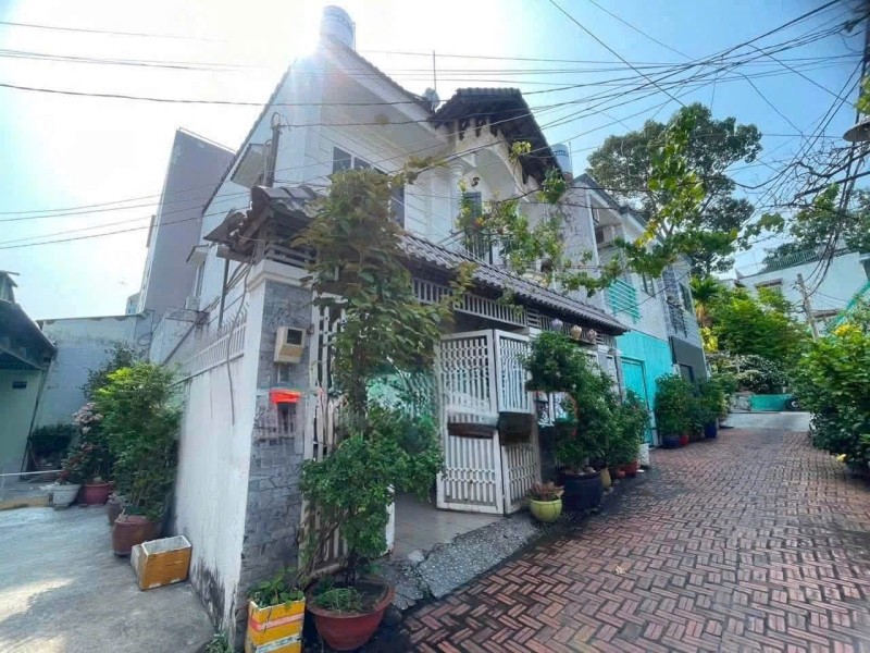 Bán Nhà 2 Tầng, 78M2 Tại Đường Số 4, Linh Tây, Thủ Đức, Tp Hcm. Sổ Hồng Riêng, Giá Chỉ 5,68 Tỷ