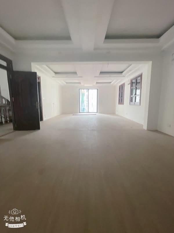 Biệt Thự Vip Trung Kính – 314M² – Mt 13M – Biệt Thự Mặt Phố – Vừa Ở Vừa Kinh Doanh – 125 Tỷ