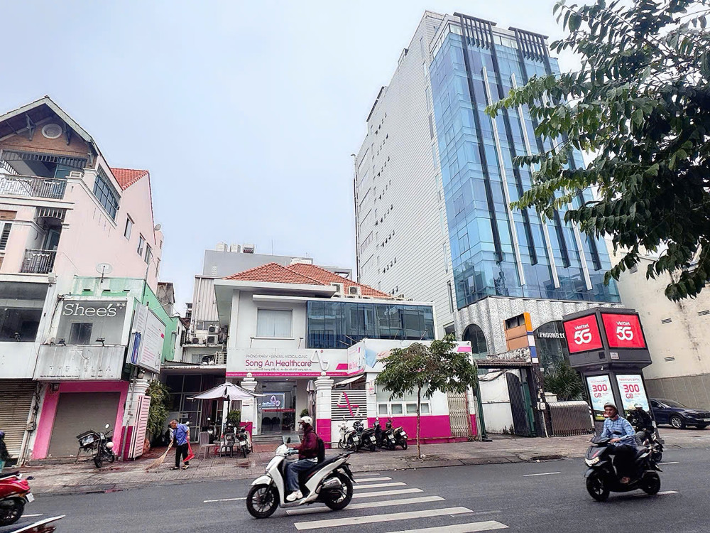 Bán Nhà Mặt Tiền Hxh 6M Đ.nguyễn Đình Chiểu, Quận 3 - Dt Siêu Đẹp 4,1M*19m Vuông Full Thổ Cư - Xe