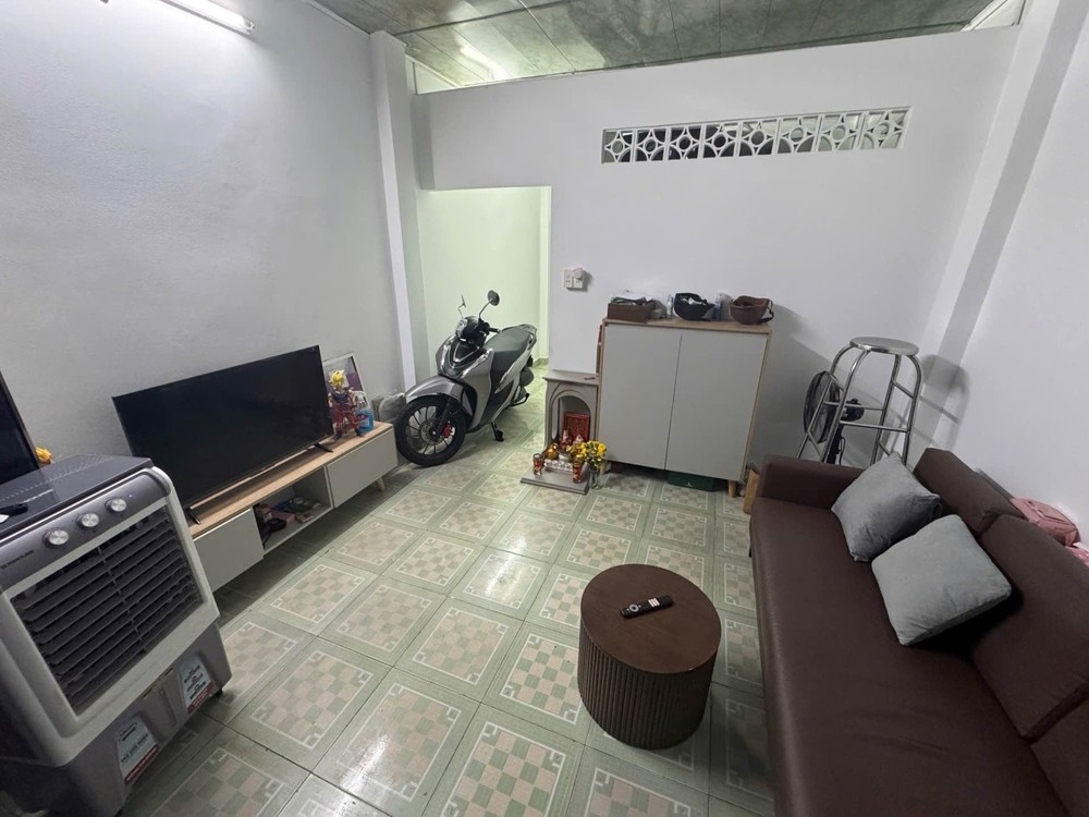 [T2910] Sát Lotte Mart Gò Vấp - Nhà Vuông Vức 50M2 (3.5X14m) Nhỉnh 5 Tỷ