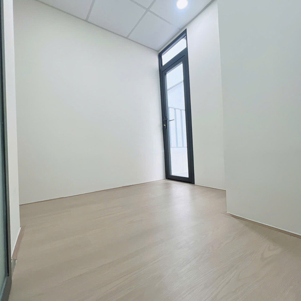 Sát Mặt Tiền Q 4 Nhà Mới Đẹpchỉ 1 Tỷ