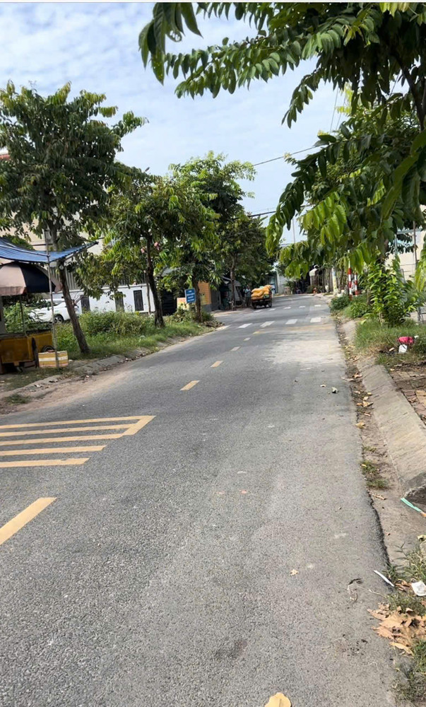 Bán Lô Đất Đẹp (8X23) – Sổ Riêng – Gần Cô Chủ Nhỏ, Tân Xuân – Hóc Môn