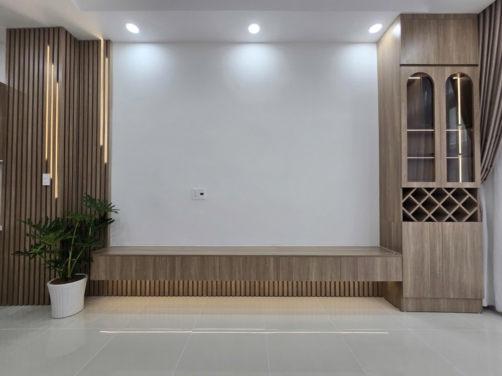 Nhà 2 Tầng 3Pn Diện Tích 38M² Tại Phường Âu Cơ Chỉ 5,15Tỷ
