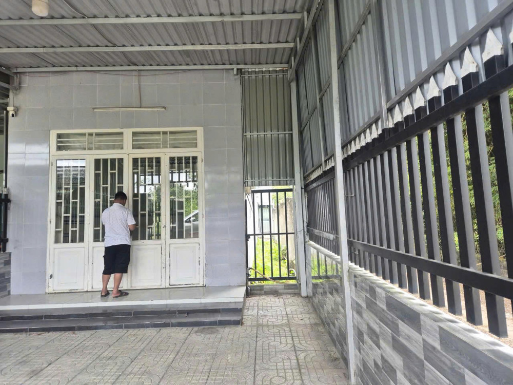 Chính Chủ Bán Nhà Xã Trung Lập Hạ - Huyện Củ Chi - Tphcm – 140M² – 131M² Thổ Cư – Sân Ô Tô Rộng