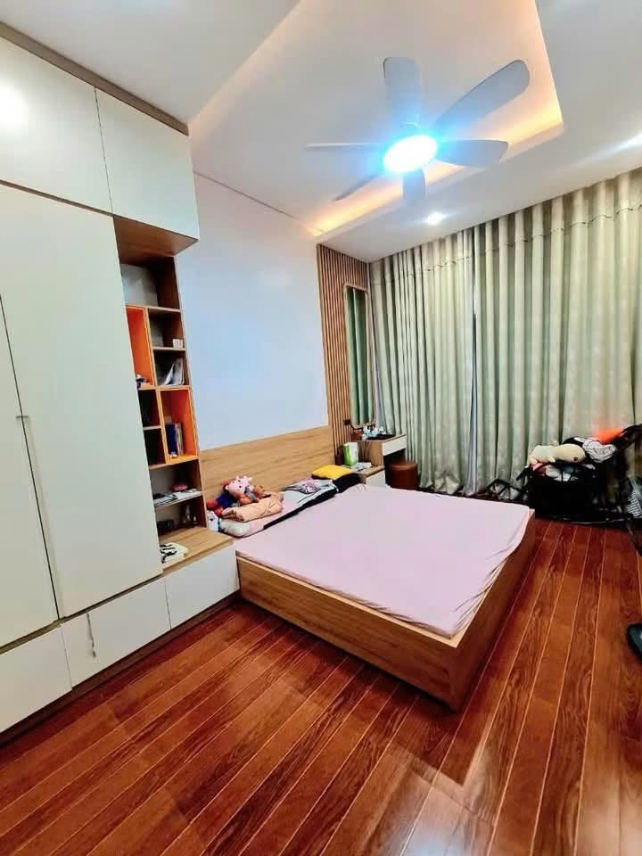 Biệt Thự Đơn Lập Trung Văn – Nam Từ Liêm – 4 Mặt Thoáng – Vỉa Hè – 142M² – 4 Tầng – Mt 8,1M – 35,5