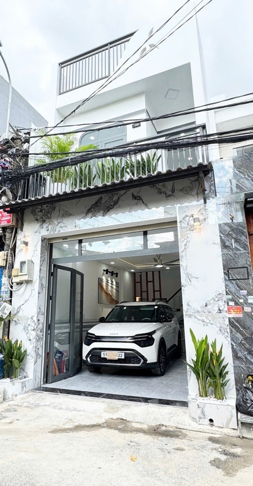 Nhà 3 Tầng Kiên Cố - 50M2 - 3 Phòng Ngủ - Gần Siêu Thị Aeon Mall - Giáp Tân Phú - Vài Bước Ra Bình