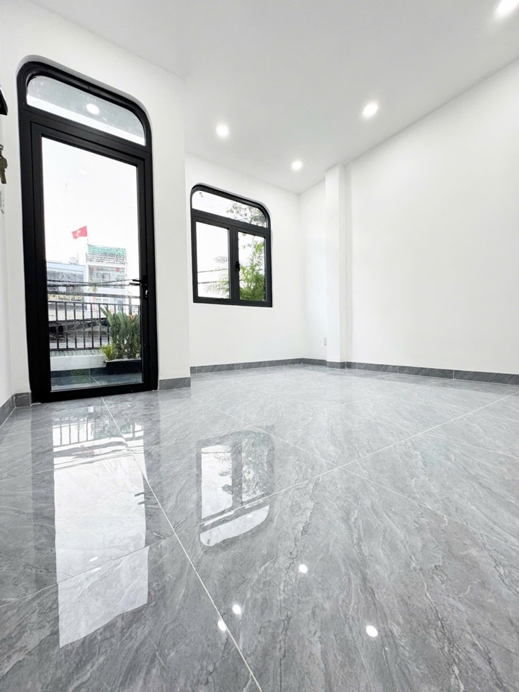 Nhà 3 Tầng Kiên Cố - 50M2 - 3 Phòng Ngủ - Gần Siêu Thị Aeon Mall - Giáp Tân Phú - Vài Bước Ra Bình