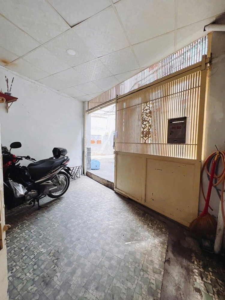 Bán Nhà Hẻm Tân Vĩnh Q4 Ngang 4 Dài 13.5 M Có 4Đ