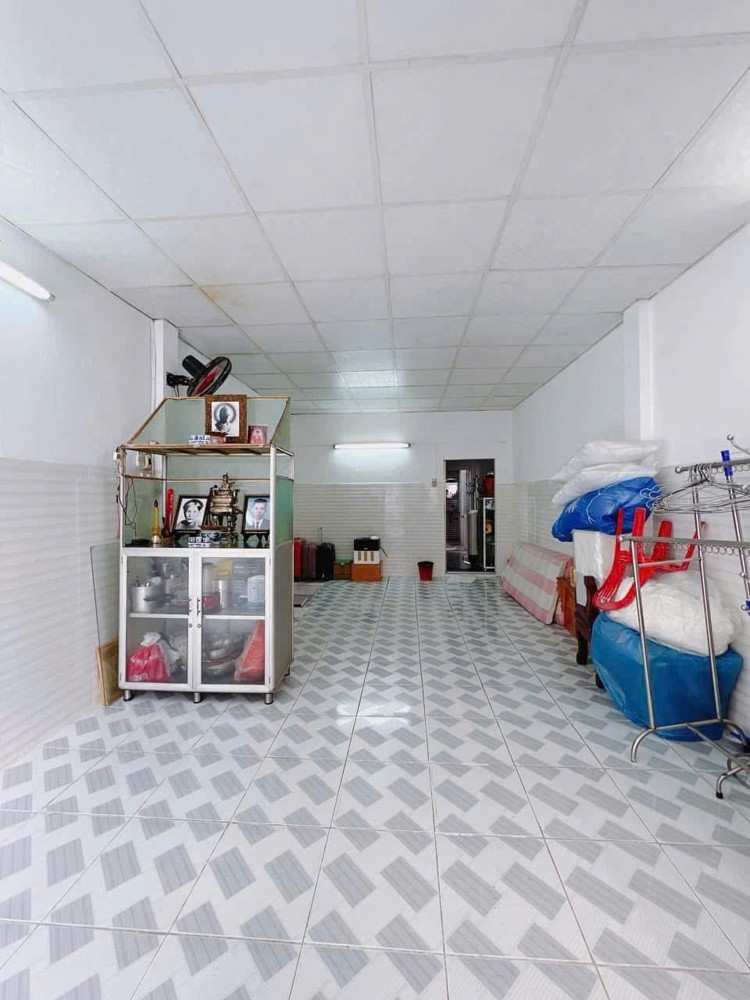 Bán Nhà Hẻm Tân Vĩnh Q4 Ngang 4 Dài 13.5 M Có 4Đ