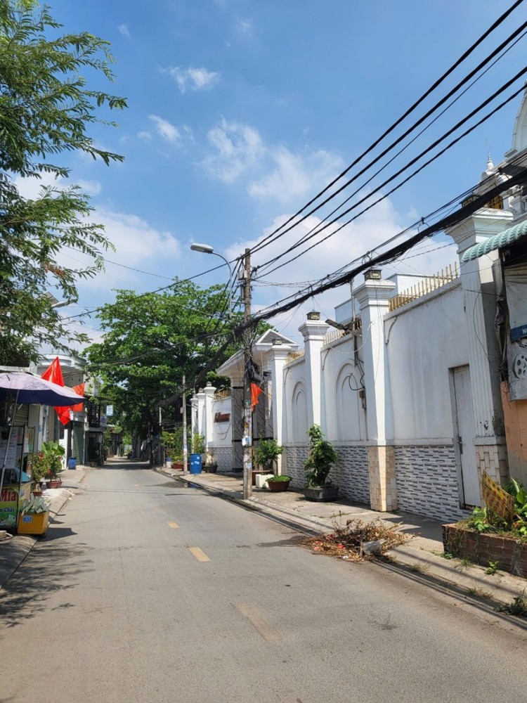 Bán Nhà 120M2, 2 Tầng, Đường Số 13, Linh Xuân, Thủ Đức, Tp Hcm, Shr. Giá 5,68 Tỷ