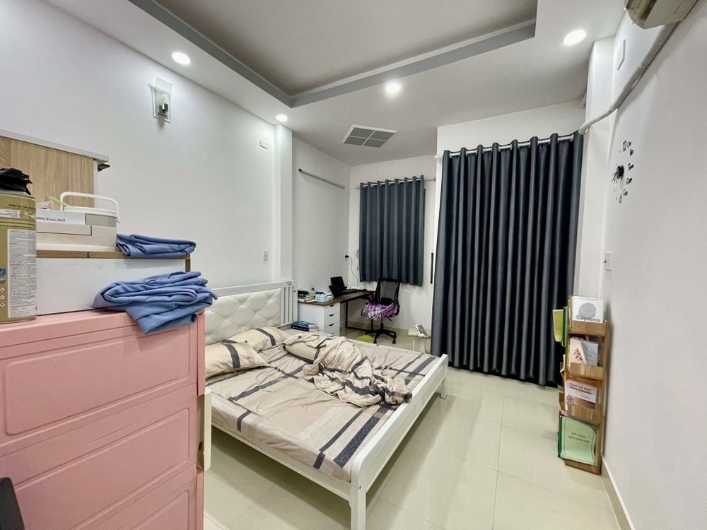 Bán Nhà Phạm Thế Hiển Quận 8 - 4 Tầng - 4 Pn - Nhỉnh 4 Tỷ - Lh 0784068131