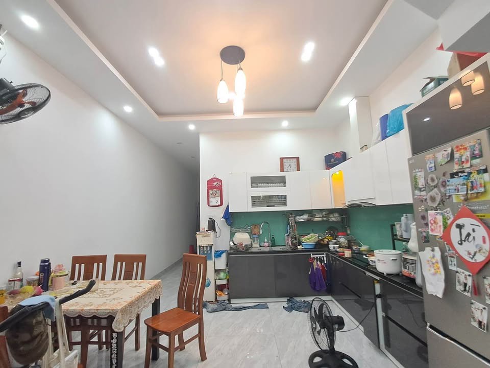 Không Phải Căn Mặt Tiền Nào Cũng Đáng Mua!nhưng Căn Này Có Vài Điểm Khá Đáng Chú Ý