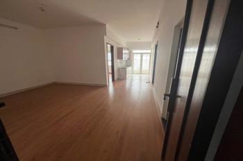 Bán Gấp Căn Chung Cư 2 Ngủ, 78M Tầng Trung Tại 165 Thái Hà, Giá 5