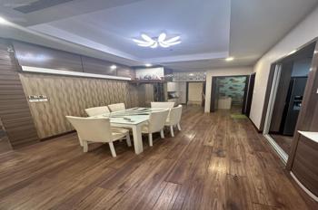 Chính Chủ Cần Bán Căn Hộ Chung Cư Cao Cấp 92M2,2Pn Toà R4b Royal City Thanh Xuân