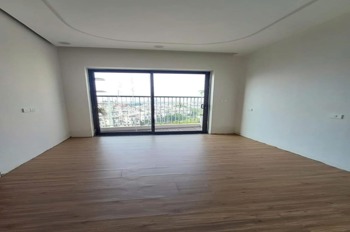 Bán Nhanh Căn Hộ 97m² View Vinhomes G3, Sài Đồng - Giá 6.2 Tỷ