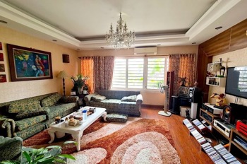 Cần Bán Nhà Kim Mã 35m² 5 Tầng Thang Máy Giá Tốt - Vị Trí Đắc Địa