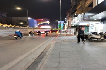 Bán Đất Mặt Phố Chùa Bộc, Đống Đa - Tặng Nhà 54m2, Kinh Doanh Đỉnh Cao